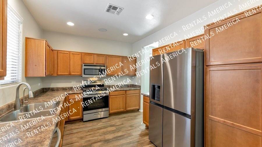 House for rent at 56 W Camino Fuste, Sahuarita, AZ 85629