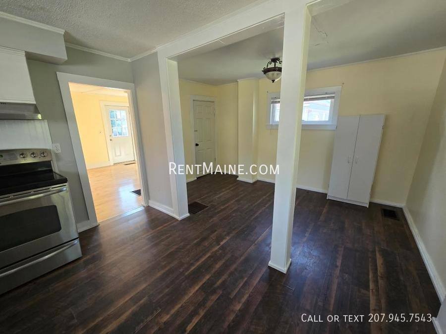 Apartment for rent at 74 Stillwater Ave, Bangor, ME 04401