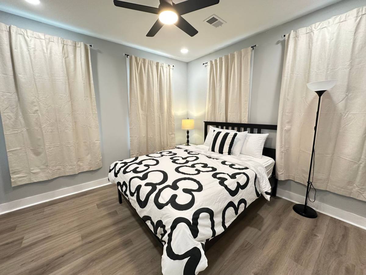 Apartment for rent at 1116 S 12th St, Philadelphia, PA 19147