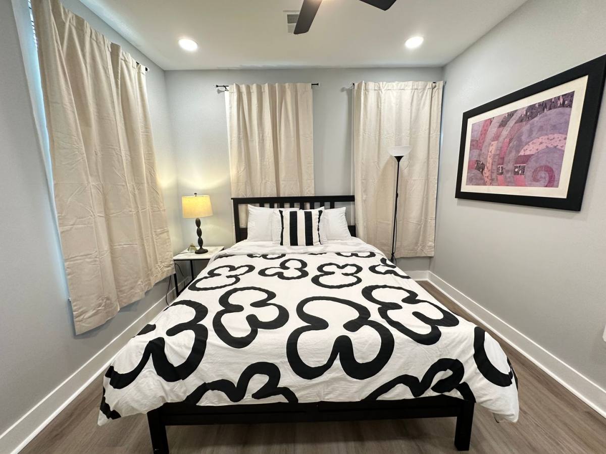 Apartment for rent at 1116 S 12th St, Philadelphia, PA 19147