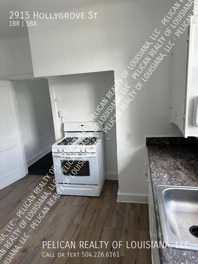 Apartment for rent at 2915 Hollygrove St, New Orleans, LA 70118
