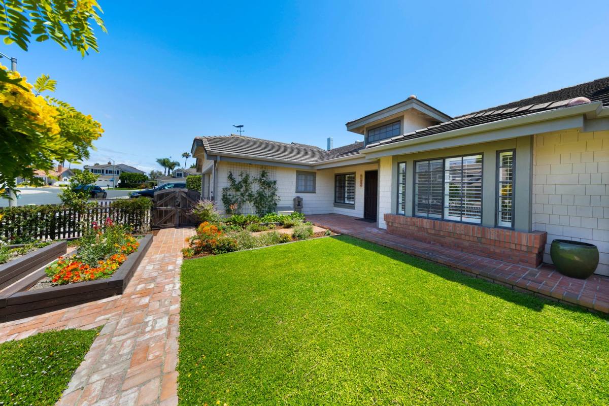 House for rent at 24356 Titus Dr, Dana Point, CA 92629