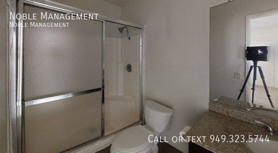 Apartment for rent at 14702 Plaza Dr Units A-D #C, Tustin, CA 92780