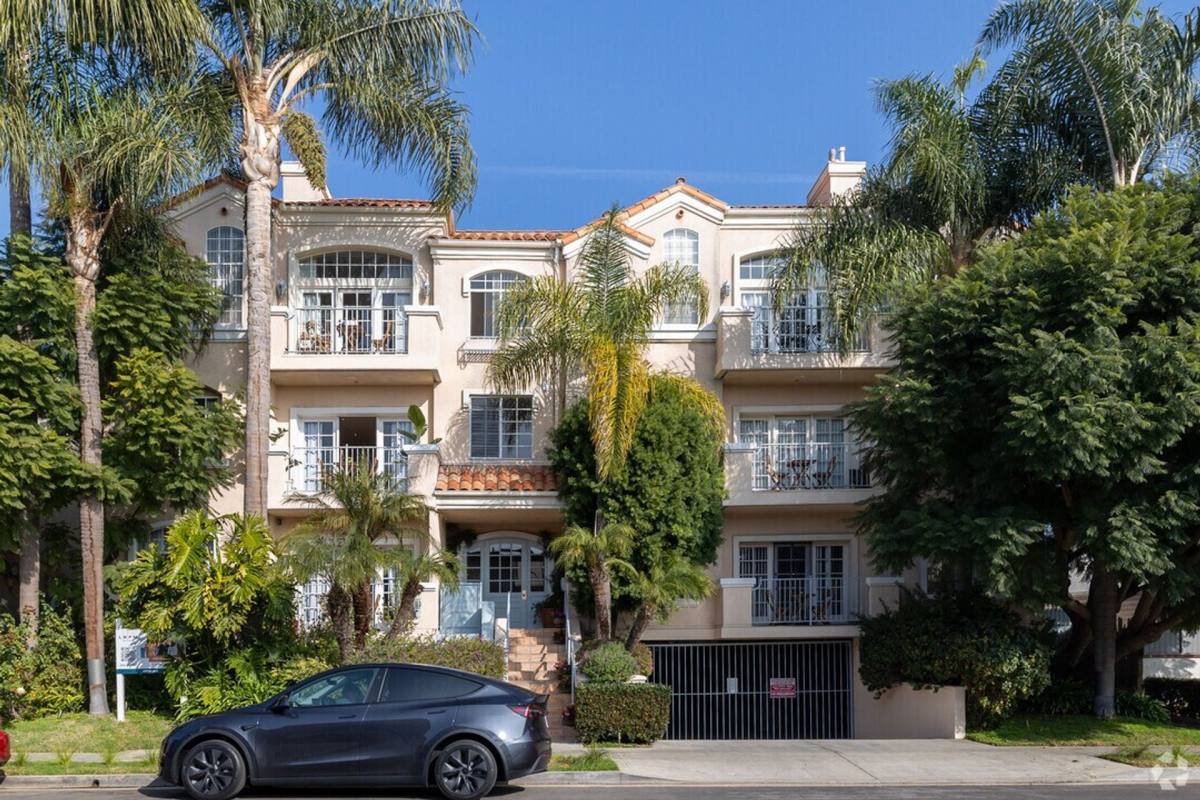 Apartment for rent at 1744 Butler Ave, Los Angeles, CA 90025