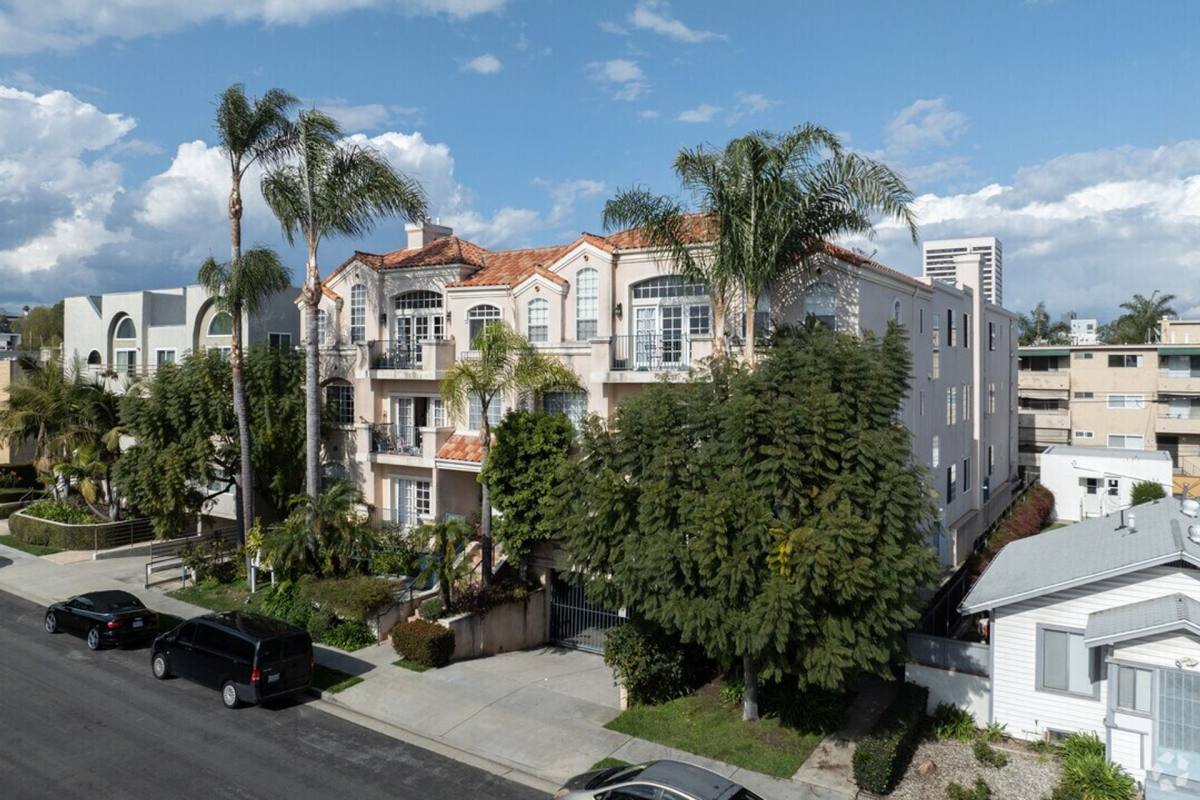 Apartment for rent at 1744 Butler Ave, Los Angeles, CA 90025