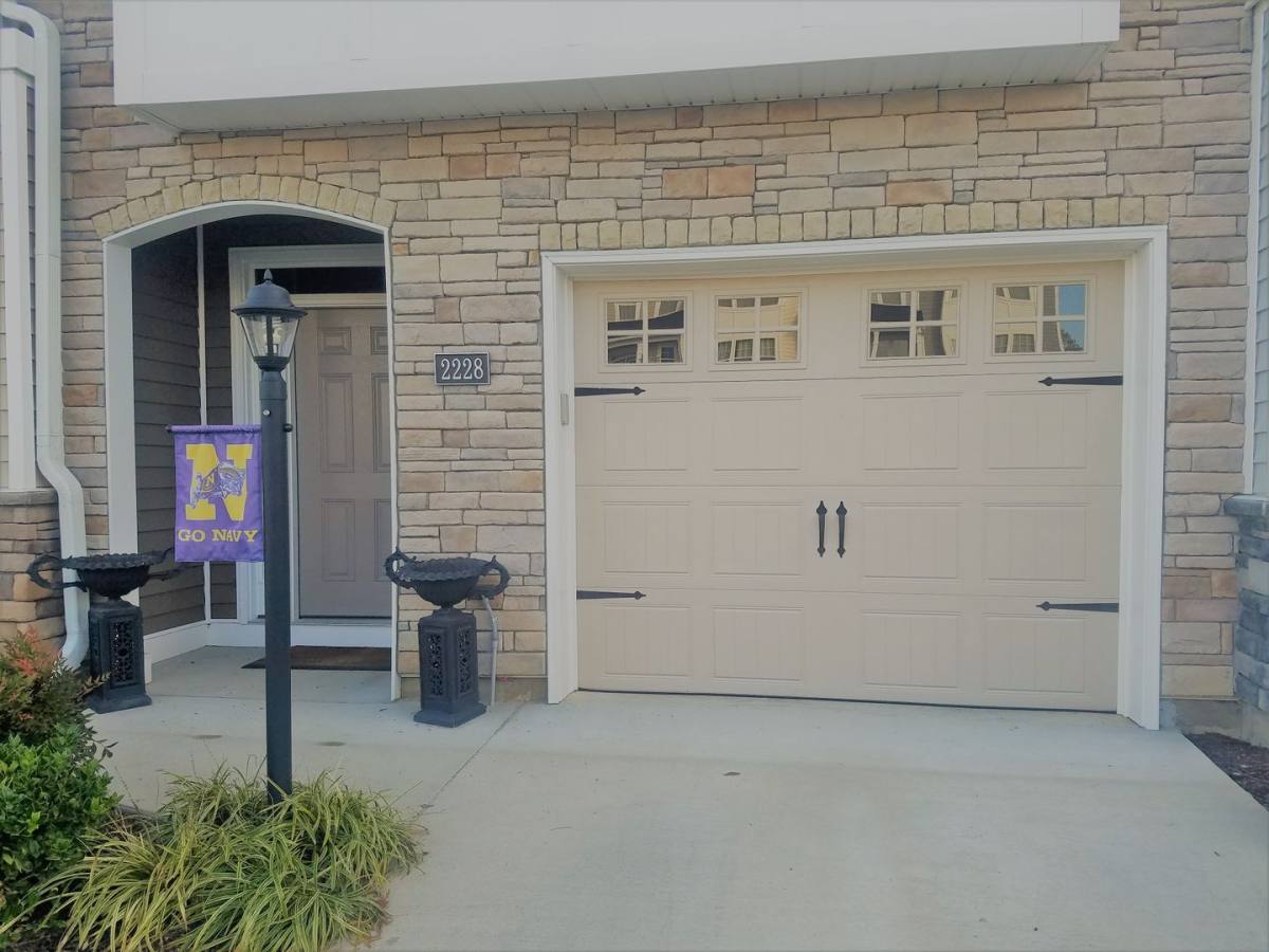 Townhouse for rent at 2228 Perennial Circle, Henrico, VA 23233