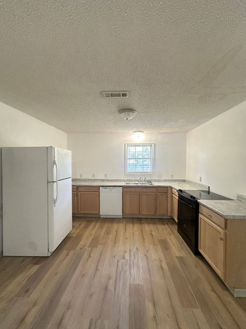 Apartment for rent at 9623 County Rd, Enterprise, AL 36330
