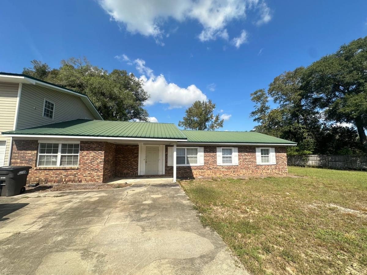 Apartment for rent at 9623 County Rd, Enterprise, AL 36330