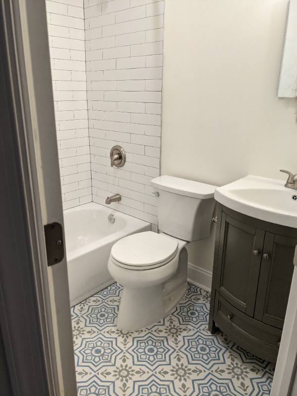 Apartment for rent at 1730 V St NW #1, Washington, DC 20009