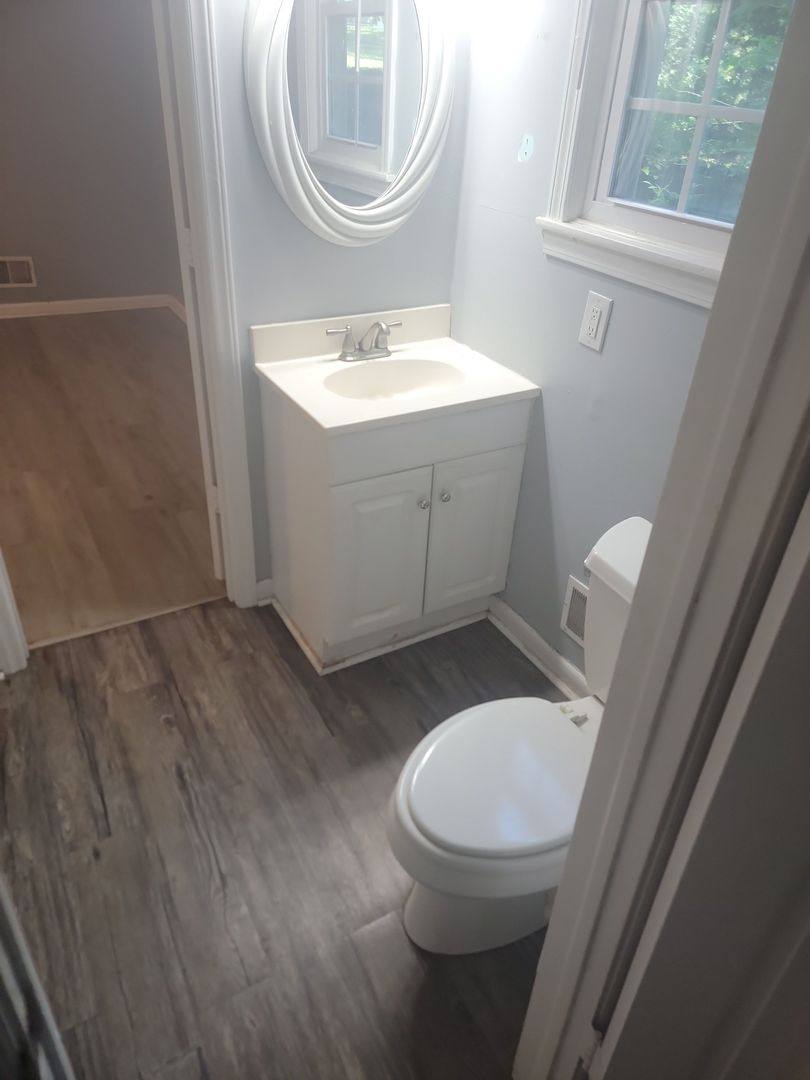 House for rent at 1618 Oak St, Cayce, SC 29033