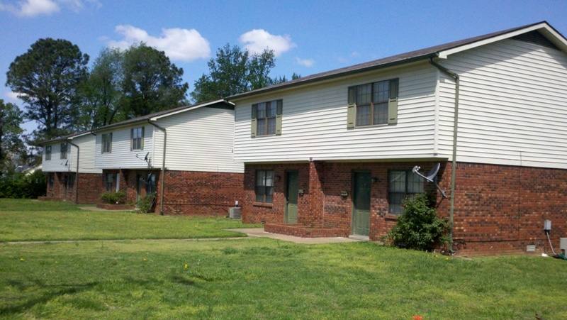 Townhouse for rent at 101 Volunteer Dr, Martin, TN 38237
