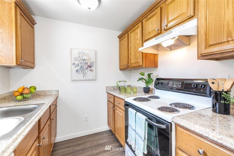 Apartment for rent at 1744 Rainier Ave, Bremerton, WA 98312