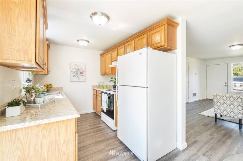 Apartment for rent at 1744 Rainier Ave, Bremerton, WA 98312