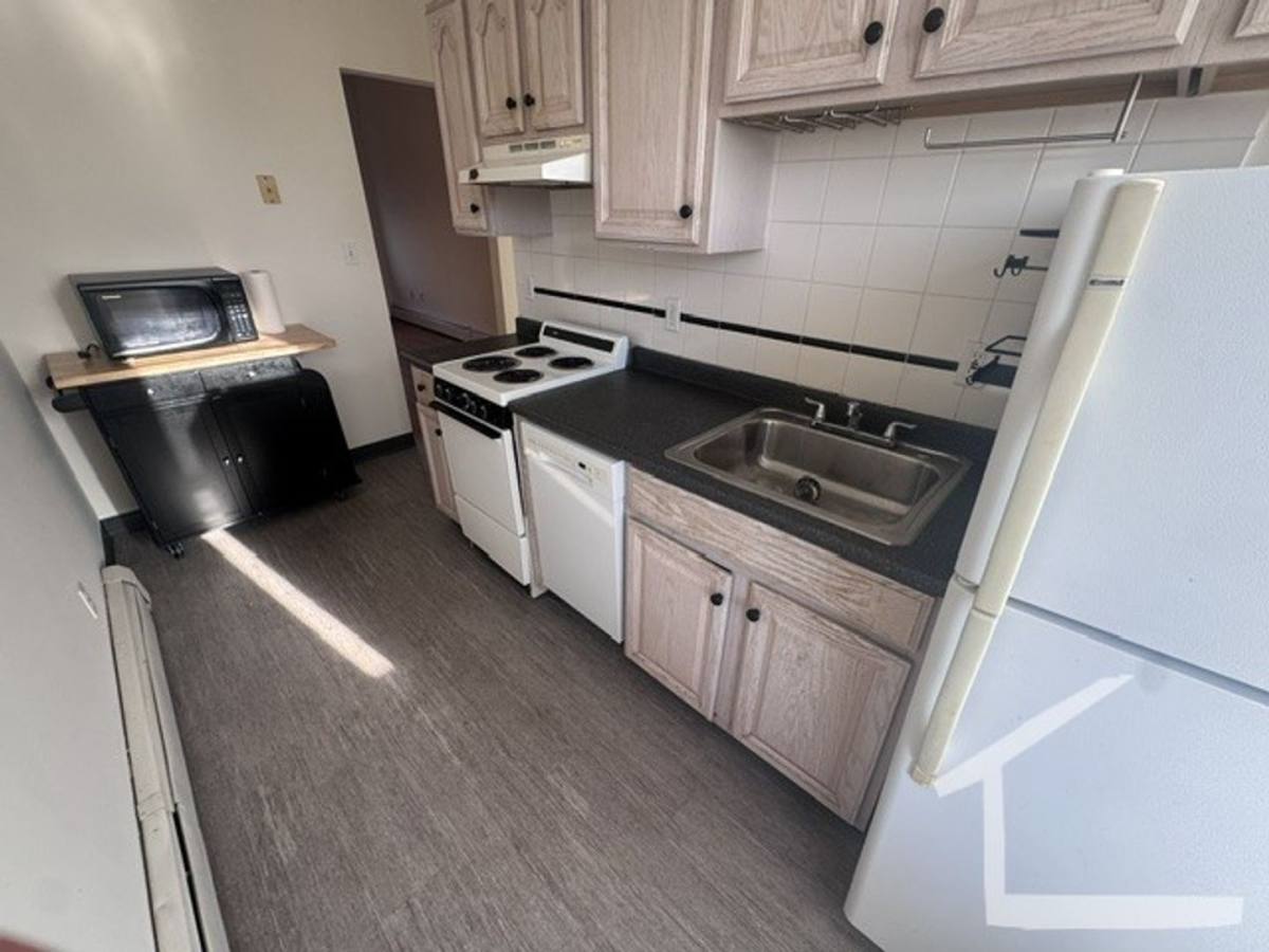 Apartment for rent at 206 Chestnut Hill Ave, Brighton, MA 02135