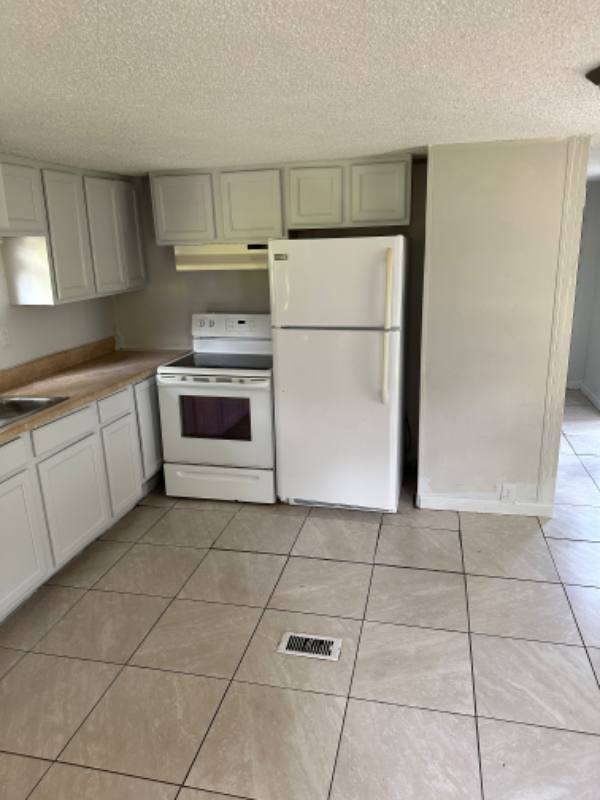 House for rent at 1929 Arthur Lawrence Dr, McClellanville, SC 29458