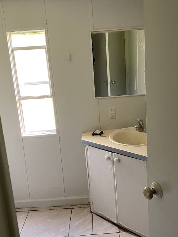 House for rent at 2104 Rutledge Rd, McClellanville, SC 29458