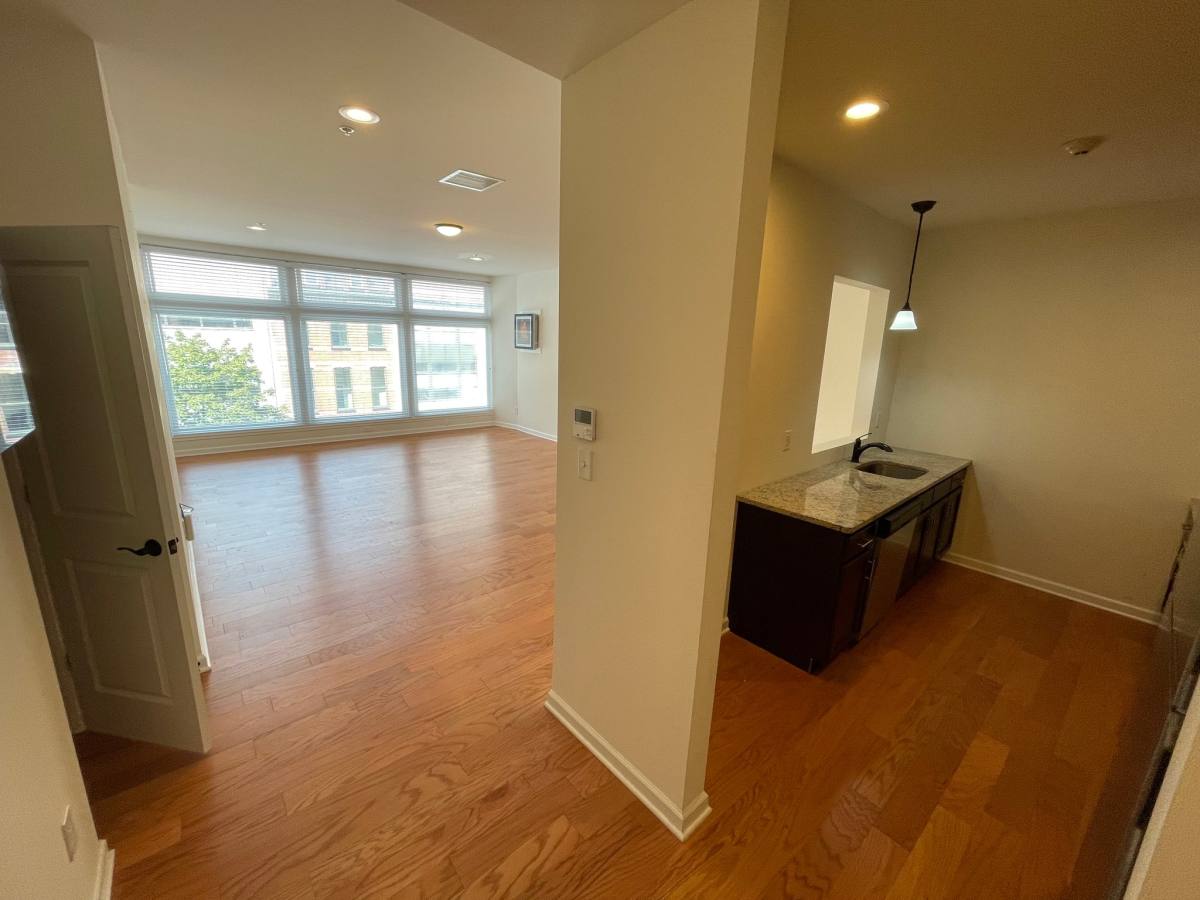 Apartment for rent at 99 Pine St, Albany, NY 12207