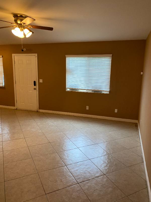 House for rent at 16510 Lakeshore Dr, Lake Elsinore, CA 92530