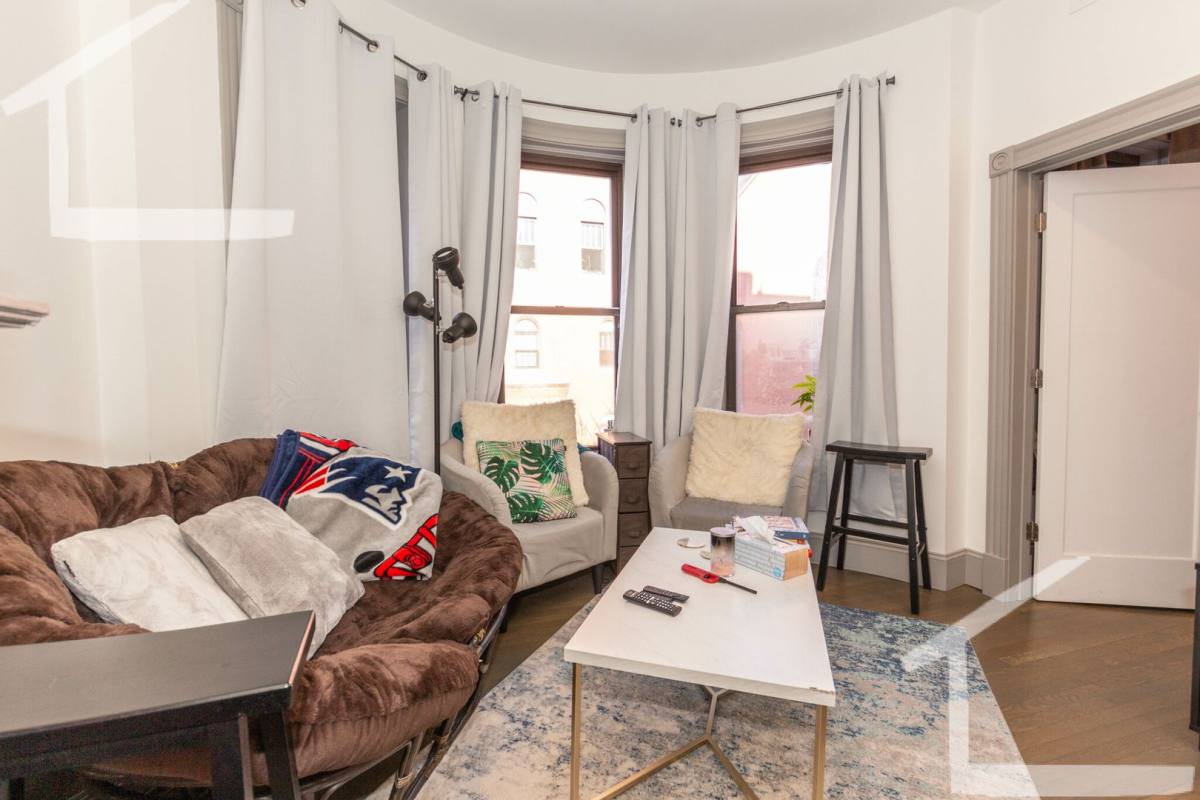 House for rent at 11 Belvidere St #2C, Boston, MA 02115