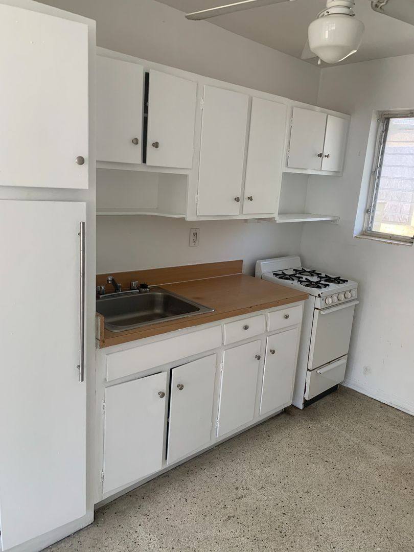 Apartment for rent at 2130 SW 4th St, Miami, FL 33135