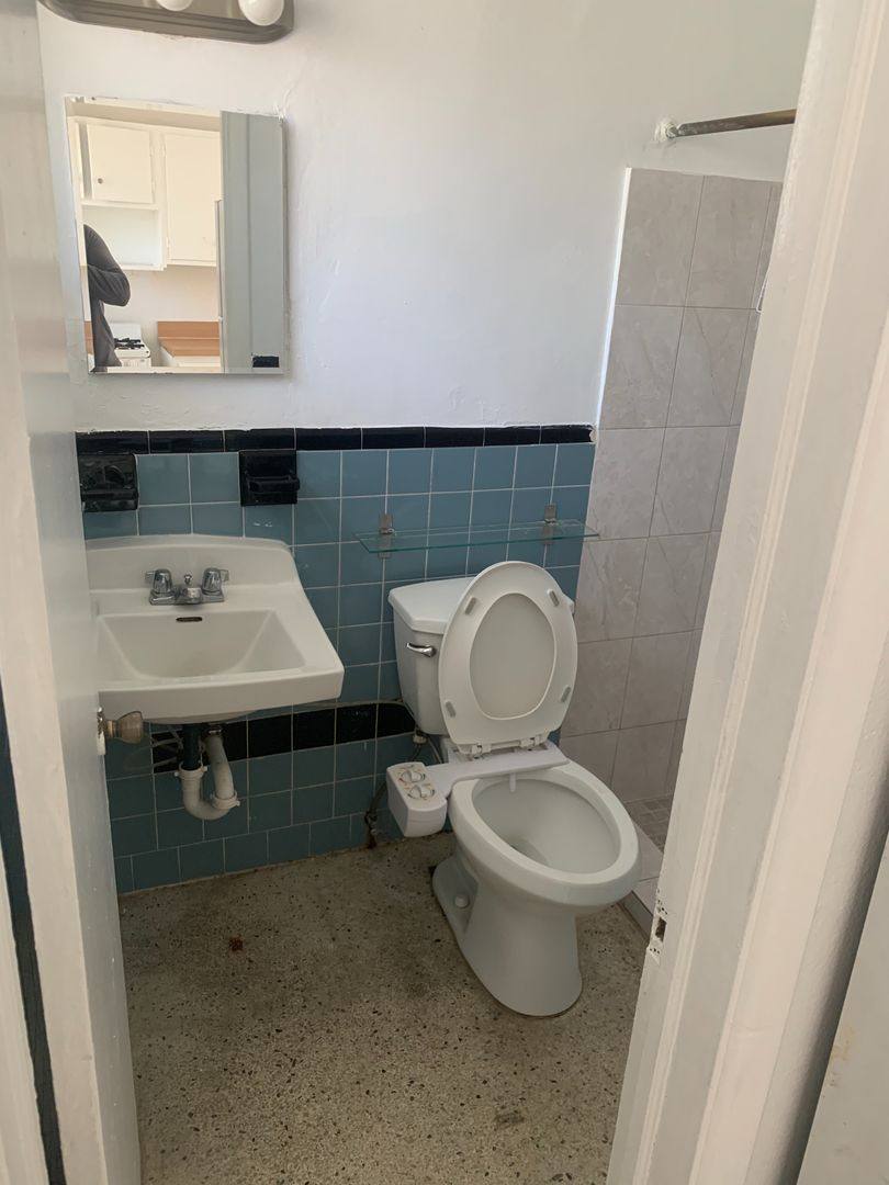 Apartment for rent at 2130 SW 4th St, Miami, FL 33135