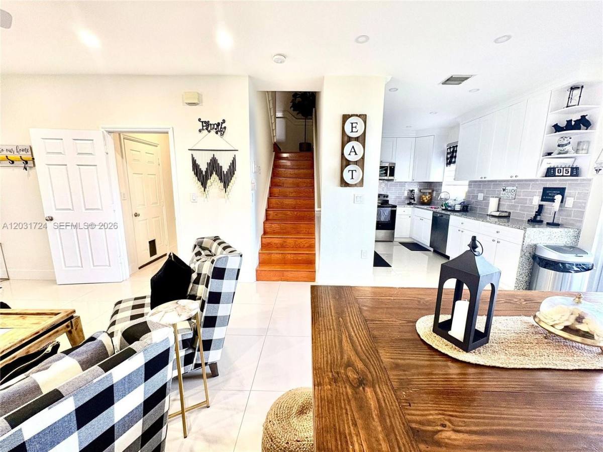 Townhouse for rent at 677 NW 170th Terrace, Pembroke Pines, FL 33028