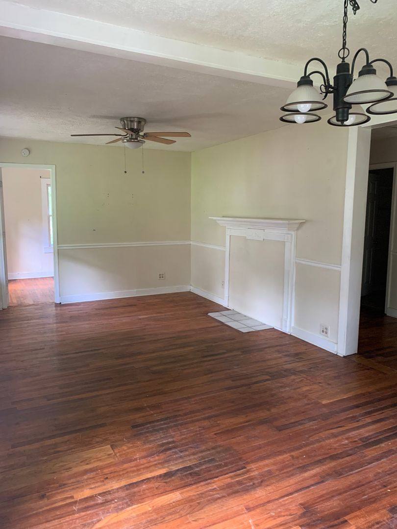 House for rent at 43 Berry Ave, Newnan, GA 30263