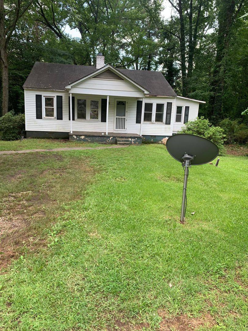 House for rent at 43 Berry Ave, Newnan, GA 30263
