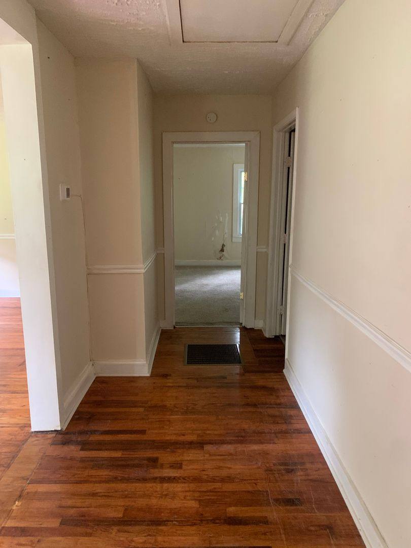 House for rent at 43 Berry Ave, Newnan, GA 30263