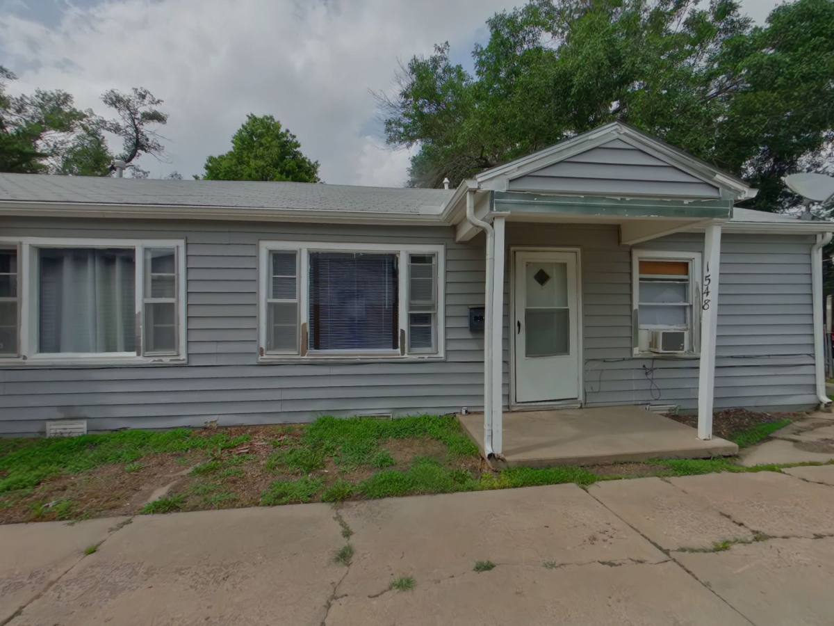 House for rent at 1548 N Pinecrest Ave, Wichita, KS 67208