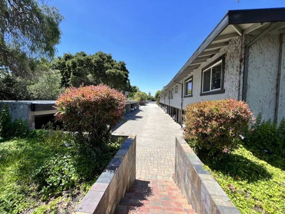 Apartment for rent at 942 Ponderosa Ave, Sunnyvale, CA 94086