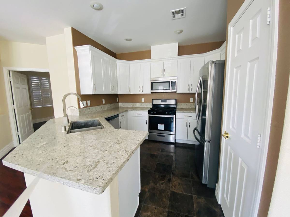 House for rent at 286 Duck Hollow Ave, Las Vegas, NV 89148