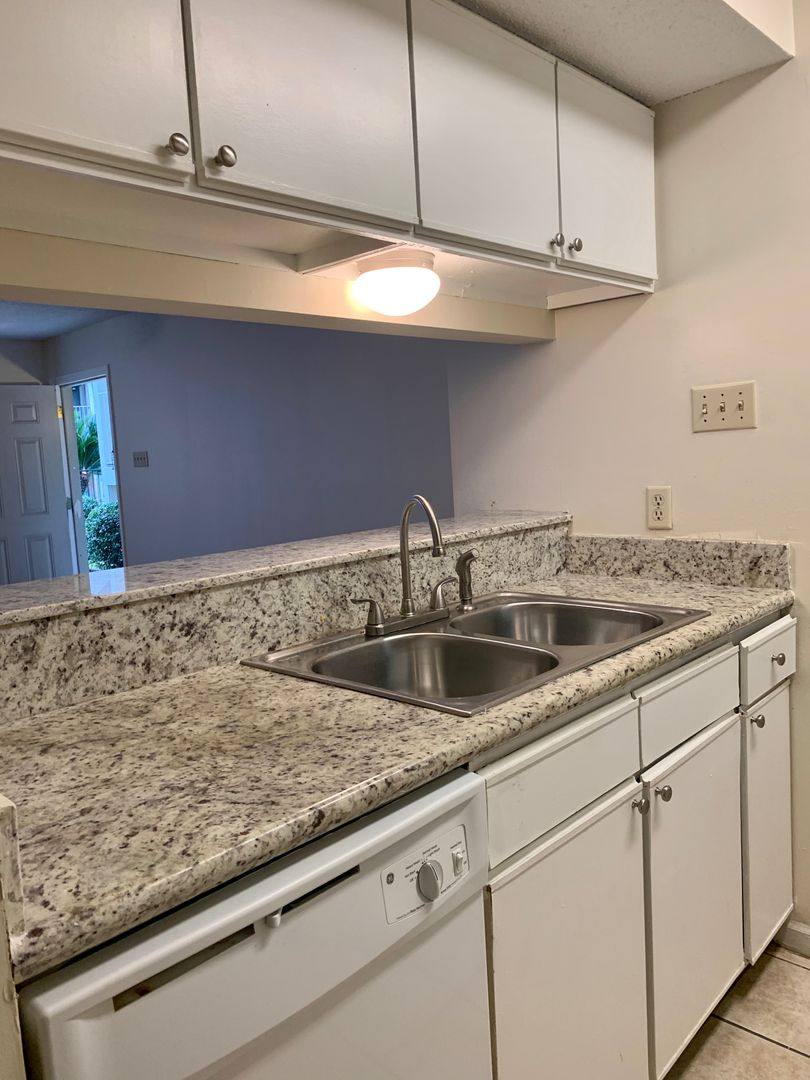 House for rent at 5107 Nicholson Dr #A33, Baton Rouge, LA 70820