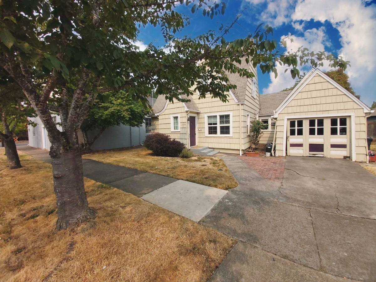 Apartment for rent at 1125 & 1 2 SW, Corvallis, OR 97333