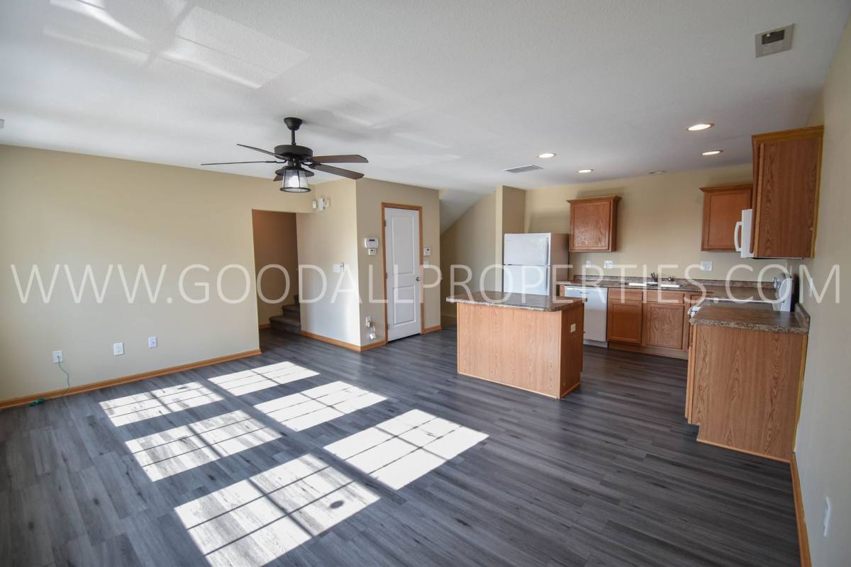 Townhouse for rent at 3138 SW Arlan Lane, Ankeny, IA 50023