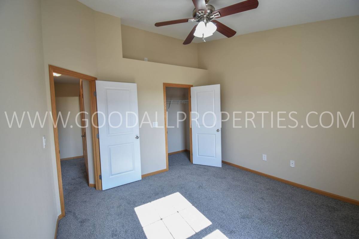 Townhouse for rent at 3138 SW Arlan Lane, Ankeny, IA 50023
