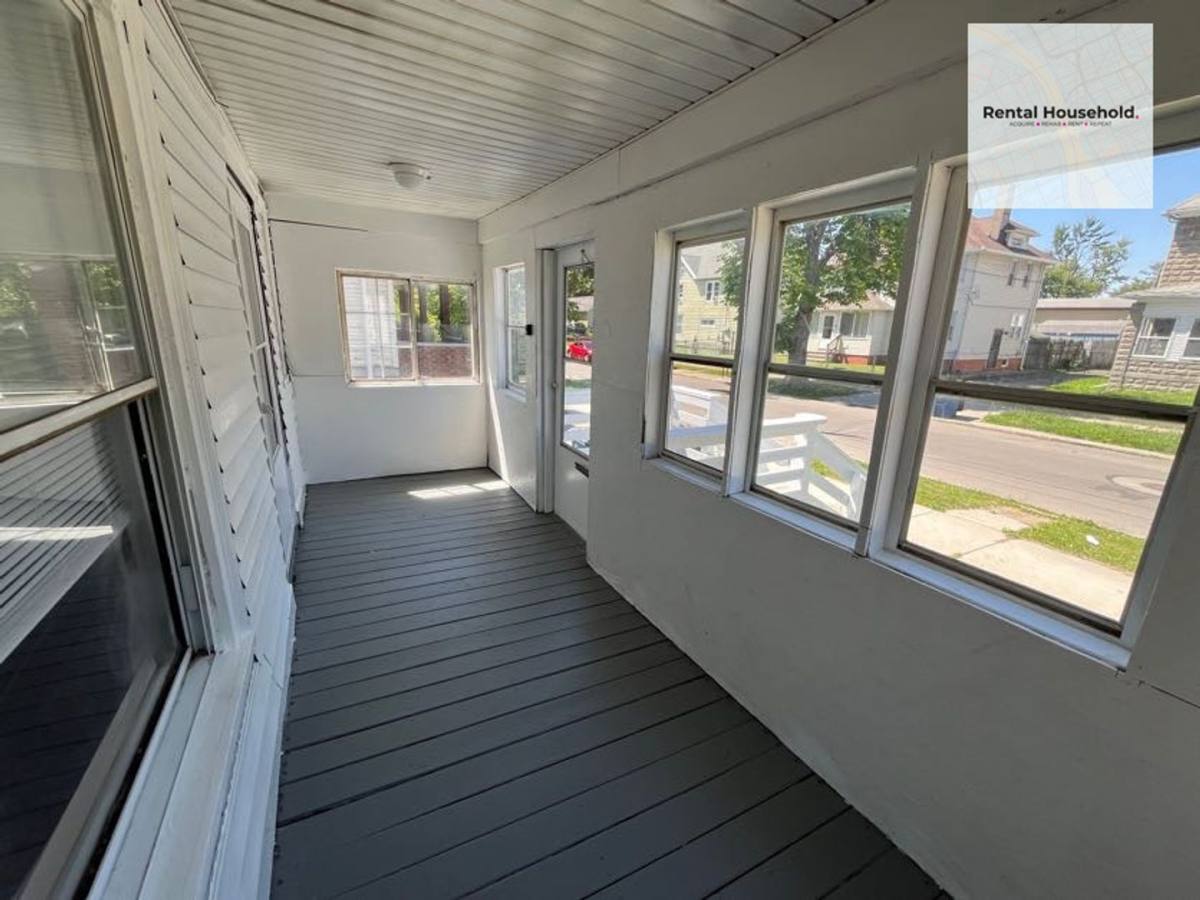 House for rent at 1118 Mason St, Toledo, OH 43605