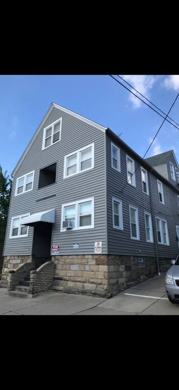 Apartment for rent at 2041 Murray Hill Rd, Cleveland, OH 44106