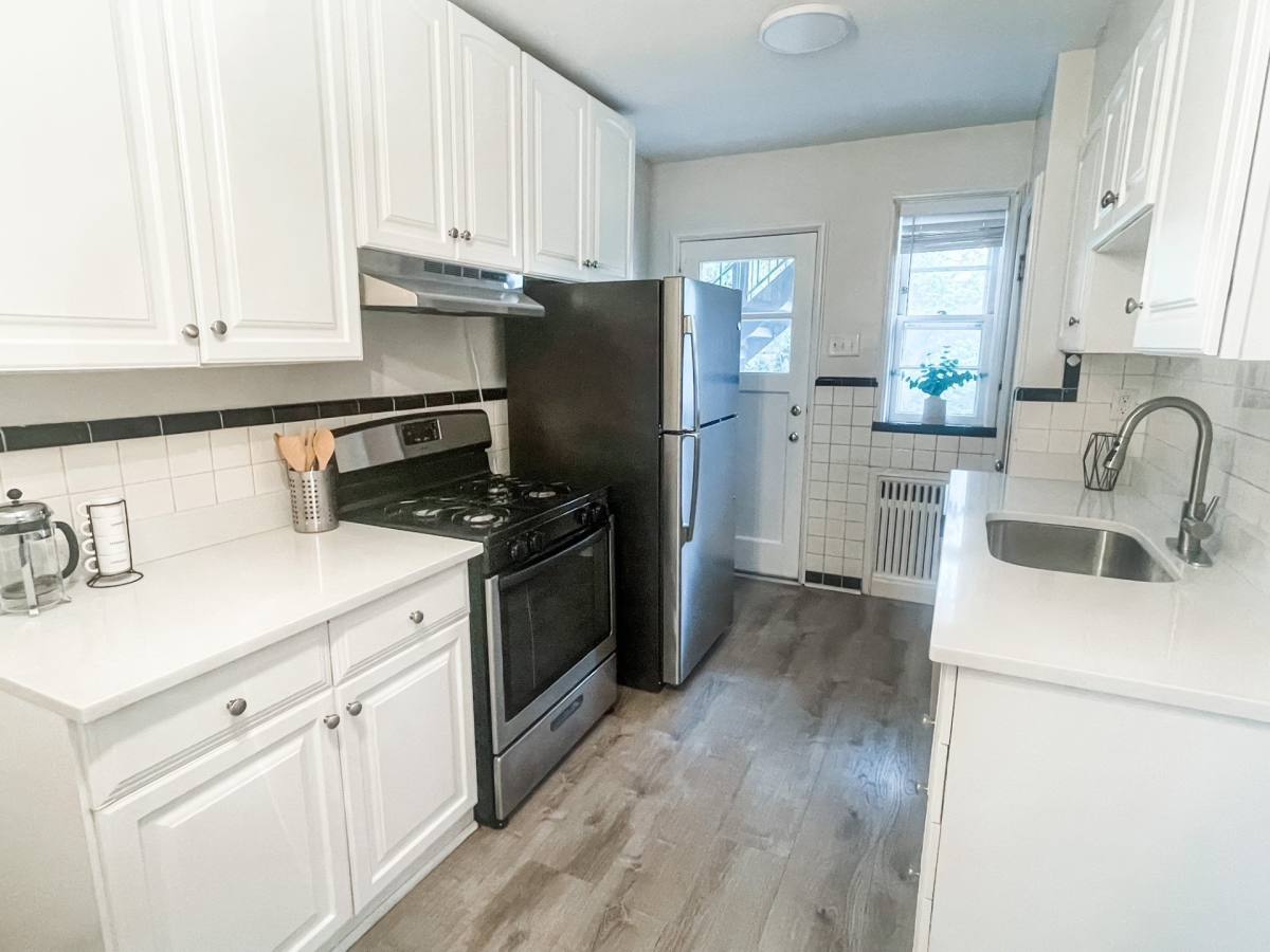 Apartment for rent at 8150 Whitburn Dr, Saint Louis, MO 63105