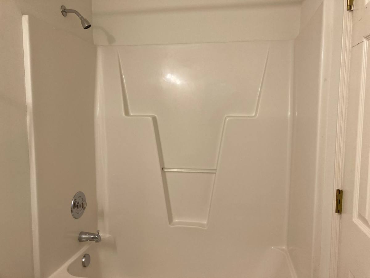 House for rent at 4011 Masonboro Loop Rd, Wilmington, NC 28409