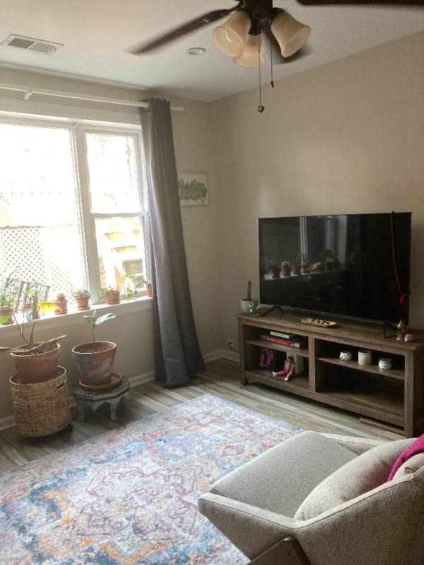 Apartment for rent at 1929 W 21st Place #B, Chicago, IL 60608