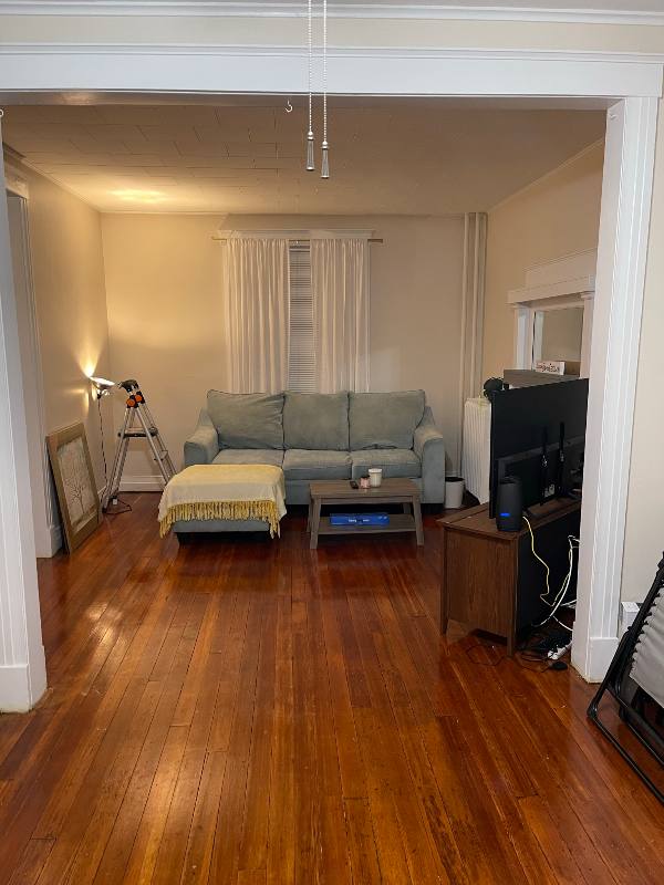 Apartment for rent at 123 N Allen St #1, Albany, NY 12203