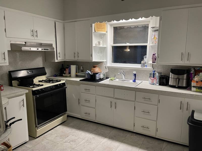 Apartment for rent at 123 N Allen St #1, Albany, NY 12203