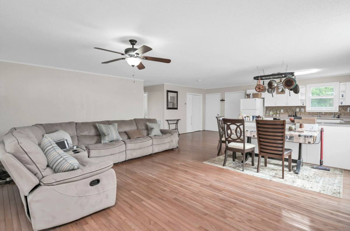 House for rent at 315 Gardners Terrace Rd, West Columbia, SC 29172