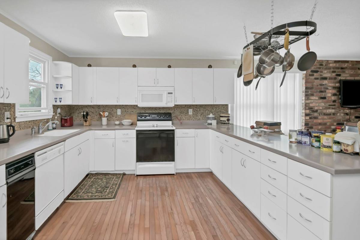 House for rent at 315 Gardners Terrace Rd, West Columbia, SC 29172