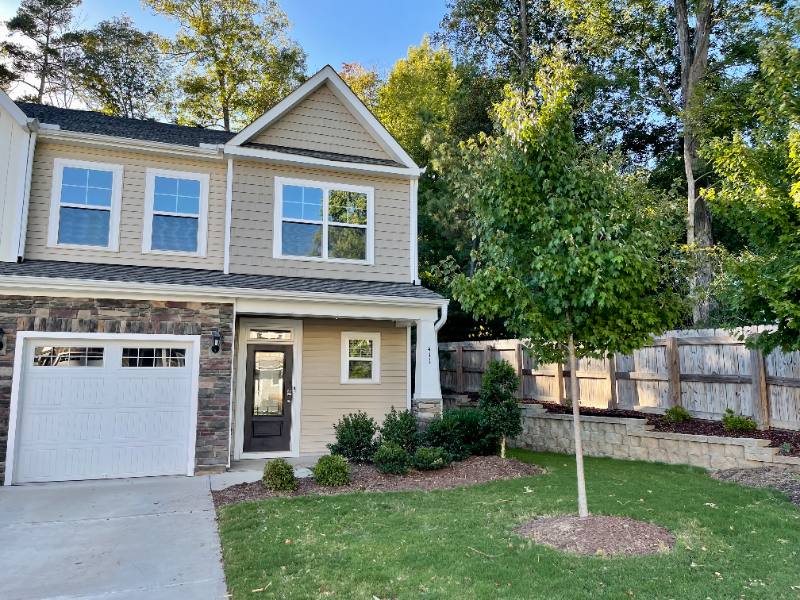 Townhouse for rent at 411 Lionel Steet, Durham, NC 27705