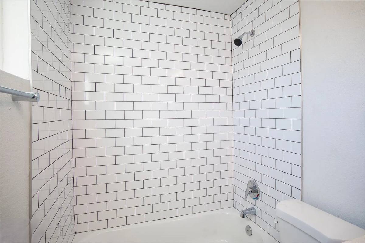 Apartment for rent at 3352-3358 N 15th Ave, Phoenix, AZ 85015