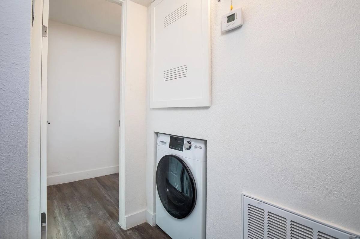 Apartment for rent at 3352-3358 N 15th Ave, Phoenix, AZ 85015