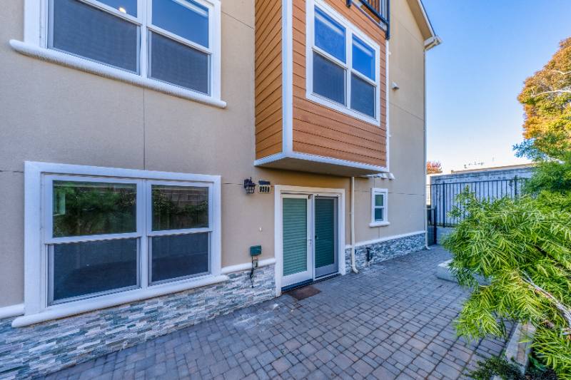 Townhouse for rent at 938 Kearney St #B, El Cerrito, CA 94530