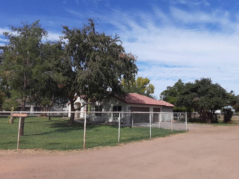 House for rent at 12532 E Via De Palmas, Chandler, AZ 85249